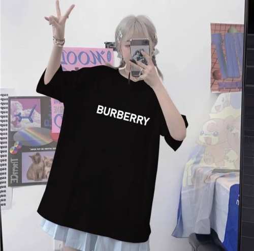 burberry 巴宝莉圆领短袖半袖T恤 面料采用260克纯棉双纱食毛面料 双线二本针压线 久洗不变形 原版定制三标 高端进口印花 随意水洗 情侣可穿 男女同款