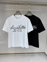 Lv 2025Ss春夏最新款短袖T恤，手感柔软，穿着舒适，做工精细.上身效果无敌帅气，码数 M-3Xl