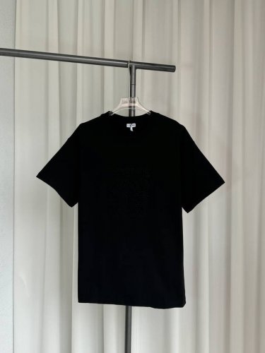 loewe 罗意威 2025新款 重工精美颗粒刺绣Logo 男女同款 短袖T恤 定制320克100％双纱纯棉面料 定染32支双股螺纹 领标吊牌主唛三标齐全 颜色