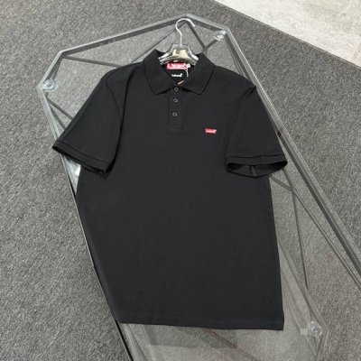 levi's李维斯翻领Polo衫 25款高版本 面料采用300克高密度纯棉 不变形 不缩水 三标齐全 男女同款 工艺；刺绣 颜色：黑色 灰色 Size：M-2X
