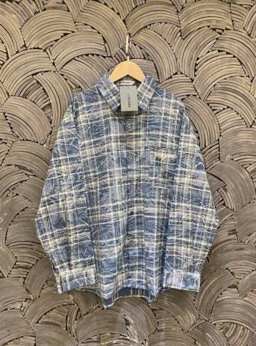 Balenciaga巴黎世家 冰裂纹高级感格子设计款高品质衬衫情侣款 Color: 蓝色 Size: M-Xl M 肩宽49 胸围112 衣长69 Cm L 肩