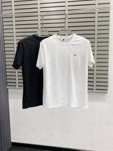 P140。Armani阿玛尼独家专供新款原单男士休闲春夏短袖 高端定制 高端版本 时尚百搭爆款进口面料 手感超柔软细腻 穿着亲肤舒适 高端精品 代工厂P精细做工