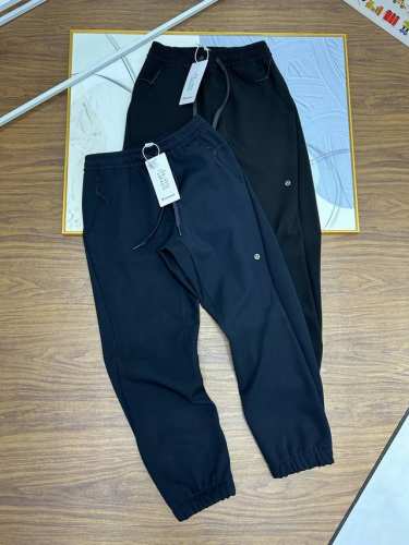 150，露露休闲运动卫裤Lululemon 露露乐檬 空气棉休闲长裤 年秋季新款男女同款束腿裤 空气棉松紧腰带 男士休闲运动卫裤！经典时尚款，客供弹力空气层面料