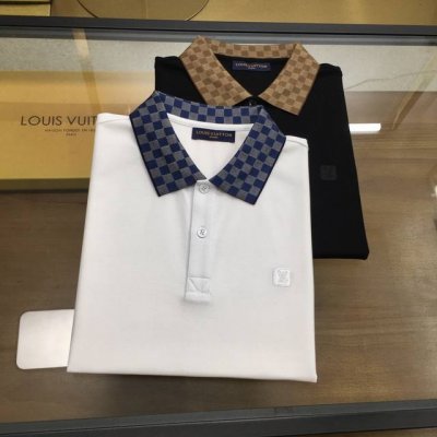 新品polo L.V... 2025春夏季新款男士翻领polo衫！经典商务男款，高端男装的天花板级别的商务男款！简约时尚大气不失优雅，单穿内搭体面过人，品质控
