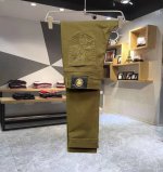 支持年后退换 秋冬新款 P290范思哲 秋冬最新品休闲裤，专柜同步，原单狠货，水洗休闲牛仔裤，进口原版水洗弹力面料，舒适有弹性，原版五金辅料装饰，版型超正，档次