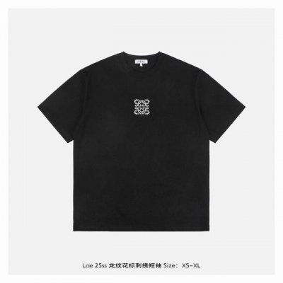 loewe 罗意威 25Ss 龙纹花标刺绣短袖 面料采用230克重精梳棉 定制32支1*1螺纹 成衣两遍水洗处理 面料舒适亲肤无异感 定制定染面料 纺织密度高