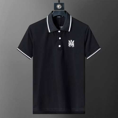 春夏官网同步新款翻领T恤polo，丝光珠地面料 款式时尚 帅气，面料舒适，做工严谨 ，走线工整。上身效果好 码数 M-3Xl 黑色