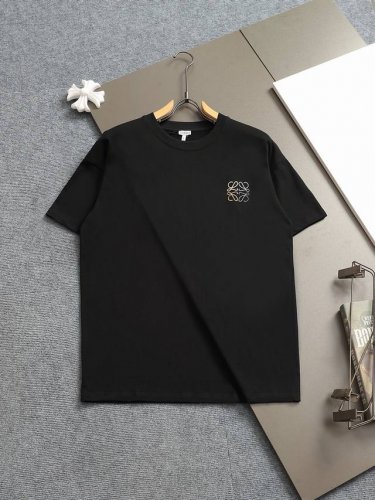 Loewe 罗意威 微宽版型Xs S M L 25Ss最新最顶级 经典Logo拼色刺绣刺绣圆领短袖，最顶级的品质专柜原单短袖，顶级制作工艺进口面料，专柜款独特设