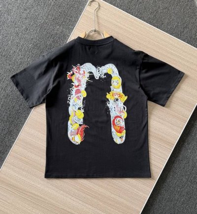 顶级版本 Evisu 福神龙年限定大M印花T恤！ 25Ss夏季新品，进口机器印花，色彩鲜明，颜色正，不脱落，不开胶，采用环保颜料，无甲醛，无异味，领口订制织带包