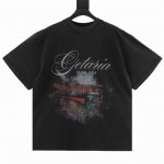 Balenciaga 巴黎世家 Getariat水洗黑色圆筒平纹针织廓形T恤 洗水做旧，260G；搭配32S双纱拉架螺纹，350G。面料采用较粗纱线制成的平纹结