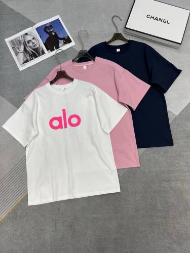 高品质Alo 高版大版型T恤 越简单越要精品 采用高品质纯棉免洗双纱 26支 325克重 工艺都是大牌T的做法 秒杀市面普通版本 立体发泡胶印字母 撞色太适合夏