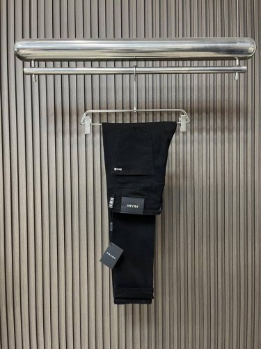 P260 普拉达 高端定制品质 24Ss2025春夏最新款原单牛仔裤 柜台同步发售 原版定制复刻 客供五金辅料 原单品质 进口牛仔面料重工洗水 做工走线精细 上