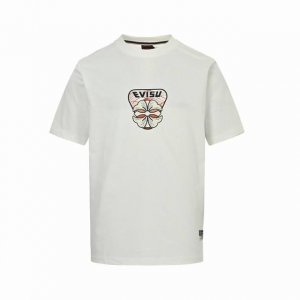 evisu 福神 樱花达摩大M新花短袖 Evisu是一个源于日本的高端潮流品牌，于1991年在日本大阪创立。Evisu以高质量的手工及幽默大胆的设计风格而独树一