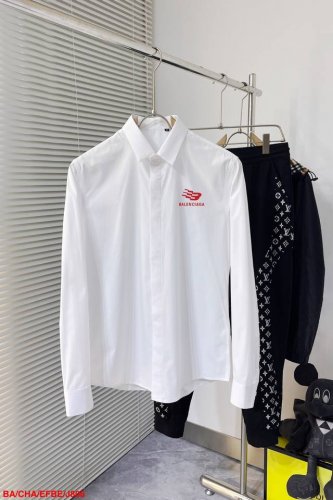J806 Ba巴黎世家 专柜最新款男士必备款衬衫，100%天然棉，舒服透气，原单狠货，原版面料，柔软舒适，上身高端又奢华，足够场面的档次，这款衬衫无不骄傲的让你