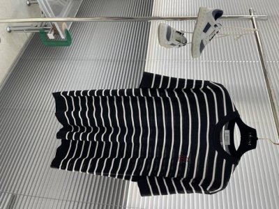 bc，25春夏新款 条纹圆领针织衫 德国斯托尔电脑横机织 升级100 4股埃及棉纱 经过丝光烧毛工艺 丝质般光泽 手感细腻 久穿如新 不变形 开春首选 内搭单穿