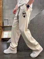 fd# 2025 铜氨丝莫代尔空气层春夏休闲裤子 美学的焕新诠释,演绎浓郁的格调型时尚风范,细节感和设计感强悍.经典品牌标识做为色彩搭配,演绎经典的品牌时尚,为