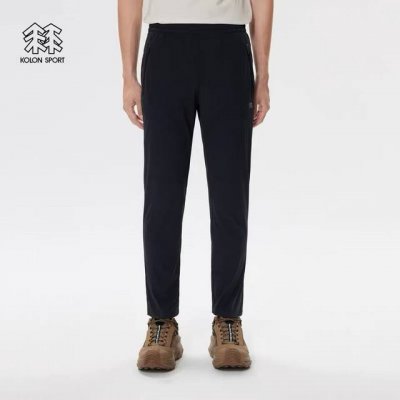 小金猪上新# 可隆Kolon Sport春夏季速干休闲裤，采用加密高弹面料，全进口定制 不掉色，高弹，悬垂性极好，免烫抗皱 上身舒适，裤子采用经典的休闲设计，可