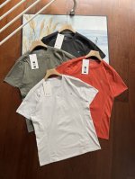 露露Lululemon 透气 男子 短袖T恤 男子速干短袖T恤 圆领，领口内侧压胶条 贴带,简洁而舒适 这款 专注高性能表现和舒适穿着体验。 吸湿排汗、通风透气