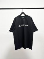 130 高版本，质量很好！原版包装，柜子最新款领标！巴黎世家 Balenciaga男女同款支付宝联名款品牌Logo印花短袖T恤！此款尺码偏大，最小Xs穿到140