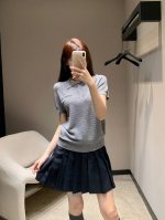 P290 Miumi* 25Ss早春新款 知识分子分缕空Polo领小上衣丨独家Yb开发！高版出品！进口山羊绒桑蚕丝混合纱线细腻舒适，缕空清凉感气质少女风小短款设