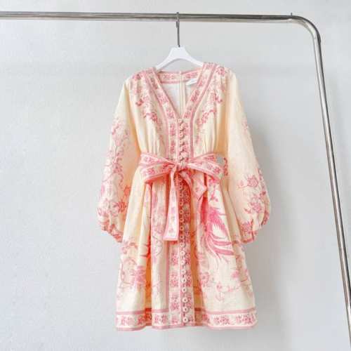 款号：25045 面料: 100%Lien 尺寸：0 1 2 3 脚围 腰围 后中长 Hem Waist Long 0 204 70 86 1 208 74 8