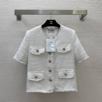 款号G25051048 Chane*新款高端定制下摆缝制金属链条版型垂挺有型、气质小香风粗花呢编织短款V领Pp外套！白色， M码：肩宽37，胸围96，袖长25，