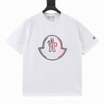 Moncler 蒙口 25Ss 胸口大Logo立体刺绣短袖T恤 轻奢主义 男女日常通勤穿搭必备单品 正确版本 随意对比 详细特征 260克100% 纯棉双纱汗布