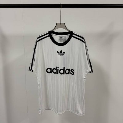 8631# 顶级版本 力推！ Adidas 阿迪达斯 足球运动 硅胶大Logo冰丝速干情侣款短袖T恤 我家采用冰丝速干面料，上身超爽滑！如速干衣舒适度！全网随意
