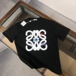 Loewe 罗意威 2025最新情侣款短袖T恤，绝对的顶级爆款，定制重磅260克纯棉面料，款式简约大气，基础，耐看，但又独具风格，结合了一款优质短袖的所有特点，