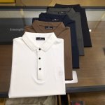 新品 Zegn... 高端polo 2025Ss春夏新品 Go 时尚休闲翻领T恤，甄选优质天丝凉爽面料，无痕切割工艺，胸前密针精致Logo设计标识，客供订织五金