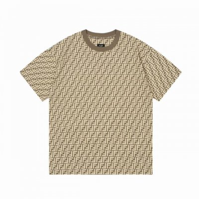 fendi 芬迪 双Ff满身印花圆领短袖T恤 纯棉面料 贴肤舒适 耐看又好穿 经典简约Logo设计 定制260克同缸染面料 手感非常舒服 Os落肩版型 时尚又个