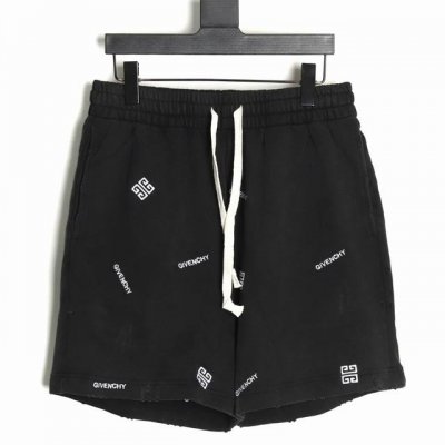 givenchy 纪梵希 水洗刺绣破坏短裤 面料采用330克全棉材质，手感软糯舒适，成衣水洗工艺，进口Tajima机台定位刺绣，定制纯银弧形贴扣，纯手工缝合，定