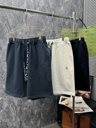 lv 25夏季男士纯棉短裤。码数M-3Xl
