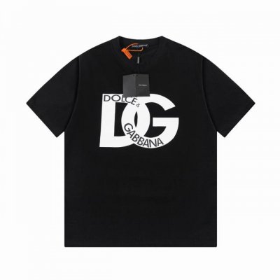 款号H13 杜嘉班纳Dg 新款印花短袖T恤 ，高品质纯棉洗水手感，前片高浆印花.尼龙纯棉面料舒适柔软，还原特殊工艺带来的潮流，定制定染 ，三标齐全 非市场普通版