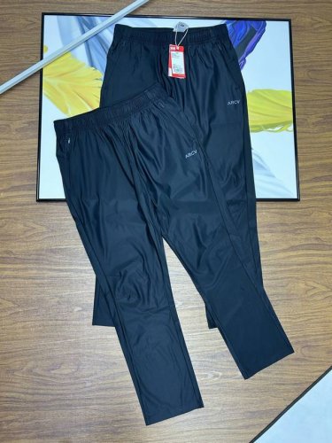 helly Hansen Hh 夏新男款25年松紧腰部 口袋隐形拉链 设计 简约便携 休闲运动防晒基础长裤Arcv系列可休闲可运动都能 轻松驾驭 排汗透气、上身