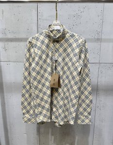 cheny Burberry 巴宝莉 新款法兰绒 胸前盾牌刺绣格条纹棉质 长袖衬衫 高品质版本 男女同款 码数：M-Xxxl