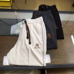 专柜新品 L P48-56 25春夏新款Loro Pi*Na金属小Logo设计醋酸面料休闲裤，高端精英男士必备极简都市长裤。意大利同渠道稀有订单，精英级顶奢品牌