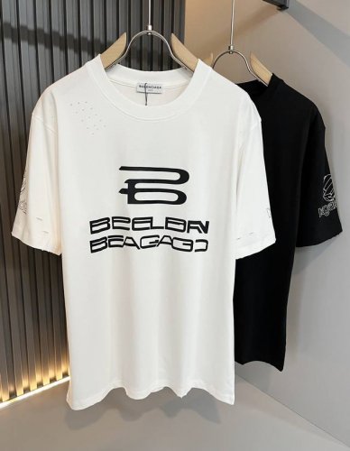 balencia*巴黎*家 2025春夏新款男女同情侣款休闲宽松棉质圆领短袖T恤衫！贸易公司渠道稀出，同步官网发售 ！ 2025春夏最新系列，经典时尚设计元素，
