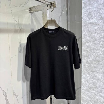 L*新款前后绣标圆领T 颜色:黑 白 码数:M~3Xl