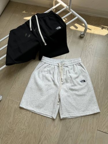 The North Face 北面 Tnf 经典简约刺绣贴布小标男女情侣款短裤 高品质300克高克重华棉面料 亲肤透气不起球 刺绣Logo点缀 时尚又个性 超级