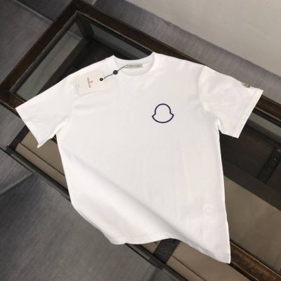 moncler 蒙口 新款 高级成衣定制 时尚潮流休闲短袖T恤 温儒柔软细腻柔软 上身亲肤 舒适 凉爽 胸前品牌图案个性时尚 活力十足 时尚百搭必备款 颜色 黑