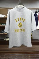 P170Lv-2025新年新款第一批短袖，进口匹马棉质T恤 官网1.1顶级制造。礼赞中国蛇年 罗纹针织领口 面料舒适柔软有型，不易变形吸汗， 颜色：黑色米色白色
