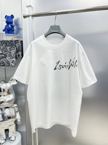 lv 路易 高克重 2025夏季新款手绘涂鸦太阳花字母印花Logo最新品短袖 Dd 专柜同步有售，原单狠货，时尚进口原版科技面料，上身舒适透气，原版定制五金辅料