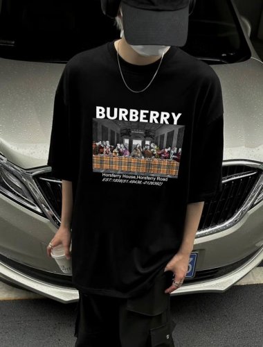 burberry 巴宝莉最后的晚餐圆领短袖半袖T恤 面料采用260克纯棉双纱食毛面料 双线二本针压线 久洗不变形 原版定制三标 高端进口印花 随意水洗 情侣可穿