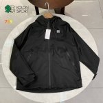 p200 科隆秋季男女同款冲锋衣外套 新款冲锋衣户外首选 ，面料防水透湿，荷叶式水珠滚落，不怕雨水突袭 ，克重高稳固面料，风雨无阻 专业户外面料，透湿性高，减少