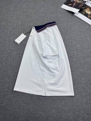 gu古奇男士翻领短袖Polo衫，香港洋行渠道货，25新品，经典明星级单品，颜值系与品质兼备的一款Polo衫！独家售卖款！ 通体的造型设计符合古家的基调，美感十足