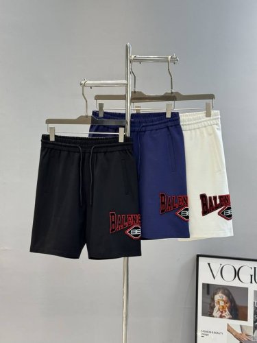 上衣- 。裤子- 。 Balenciag*巴黎-世家25S夏季男士牙刷绣撞色拼接休闲五分短裤.定制高端锦棉面料.面料品质高级舒适.质感绝对的上乘优良，吸湿及透气