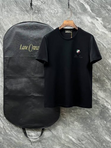 Lp# 2025春夏新款首发专柜最新款短袖圆领T恤 高端订制 设计前卫时尚 品牌Logo重工艺设计 高端定制230克面料.手感柔软.穿着舒适.专柜级别精致车线.