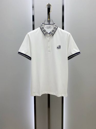 罗意威25Ss新款春夏短袖翻领T恤polo，最高版本客供定制高端朱地面料简单时尚款，螺纹拼色螺纹配色超级好看！胸前罗意威标识刺绣经典Logo简单大方的款式！满满