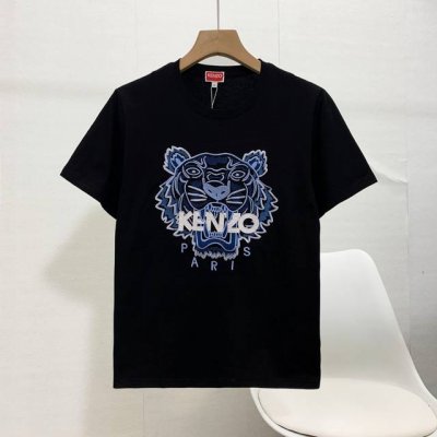高品质 新款高田家Ken虎头情侣款字母虎头短袖T恤。简单整洁的配色，吸睛且高端大气！人手必备炸街款！ 胸前几十万针精工刺绣，依然保持一丝不苟的严谨态度，给您高端